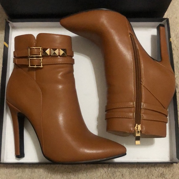 Beautiful Tan Mid-Calf Heels , size 6,  3inch ,only worn once. - Picture 6 of 8